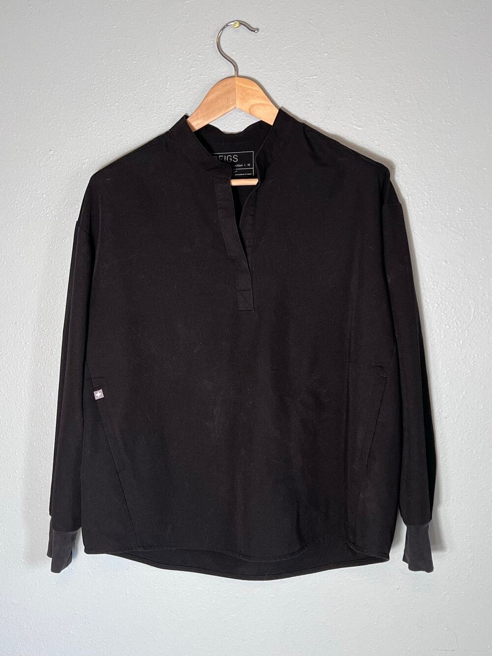Figs Rafaela Black Sz M Scrub Top Long Sleeve Relaxed Fit Womens Pockets Stretch